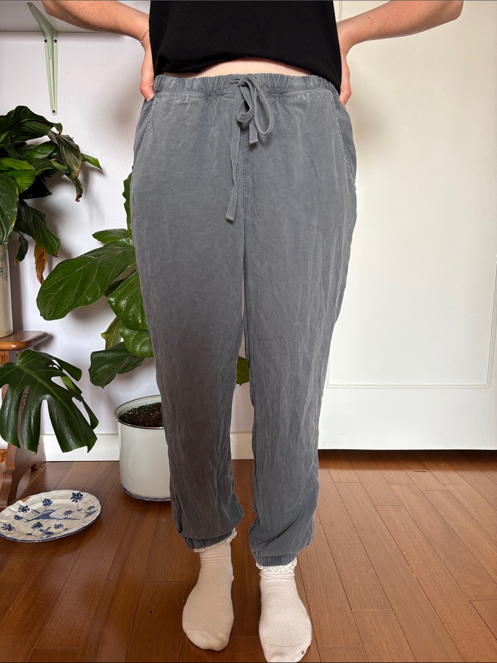 cloth & stone Comfy Gray Drawstring Joggers